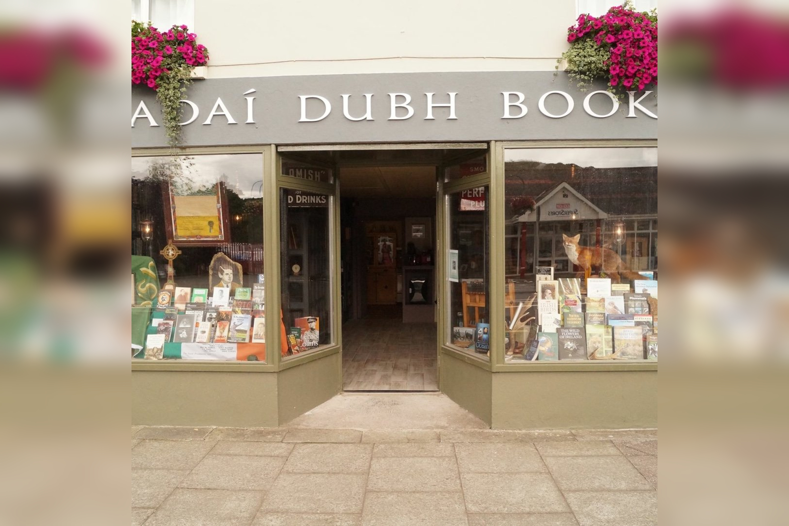 Gadái Dubh Books