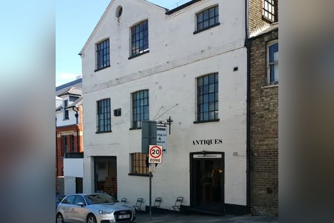 Crystal Palace Antiques in London