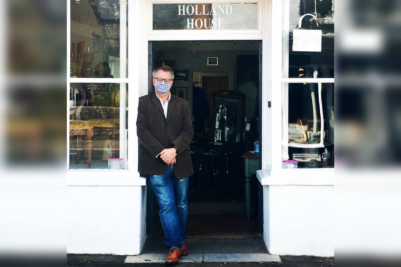 Paul Hardy Antiques in Dulverton