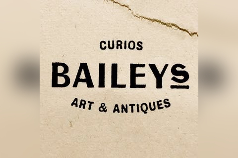 Bailey's Antiques in Paisley