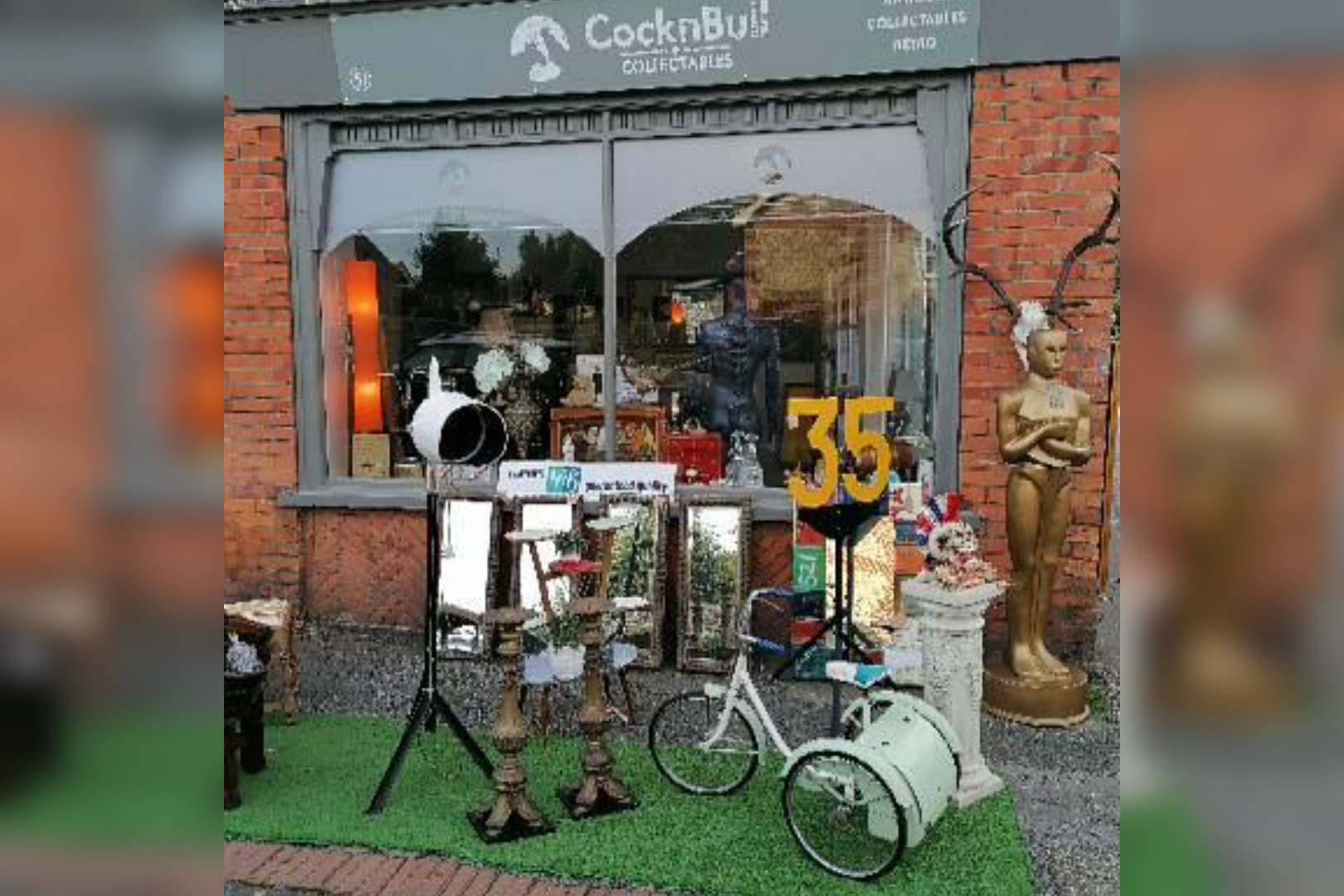 Cocknbull collectables in Littlehampton