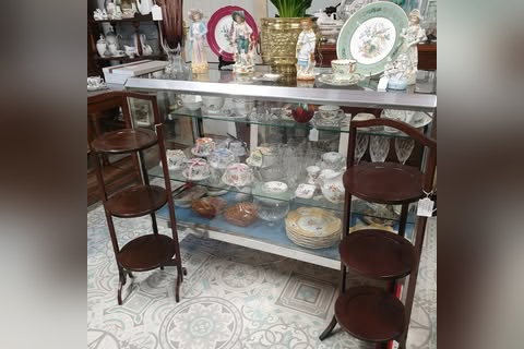 Darcy Antiques & Collectables
