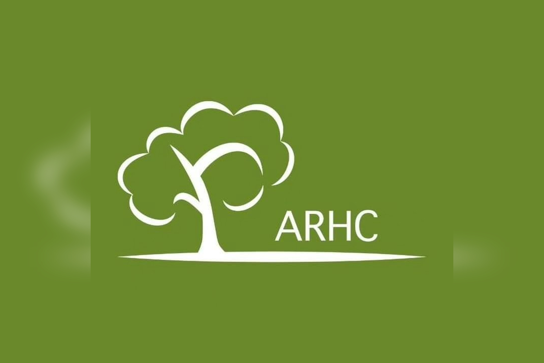 Arthur Rank Fill a bag in Cambridge