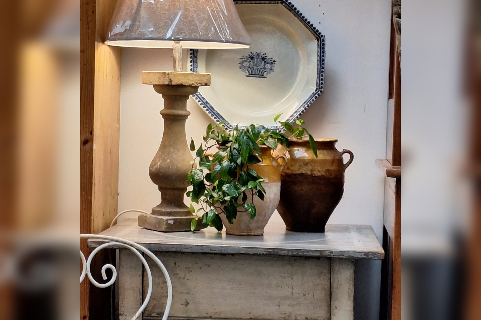 Dee Brophy Decorative Antiques in Co. Laois