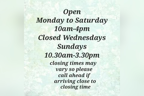 Eversley Barn Antiques in Hook