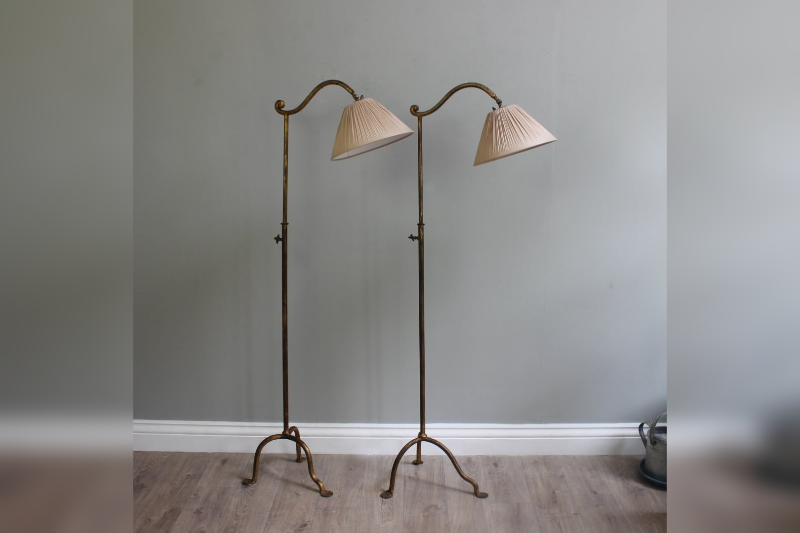 Norfolk Decorative Antiques in Fakenham