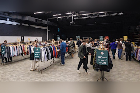 Edinburgh Queen Margaret University Headlock Vintage Clothing Sale in Musselburgh