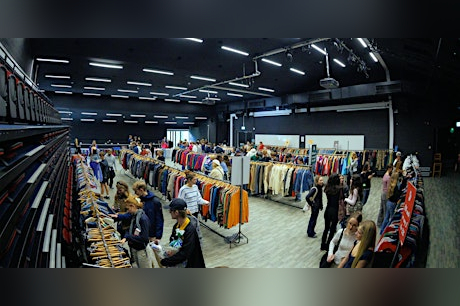 Sheffield  Headlock Vintage Clothing Sale in Sheffield