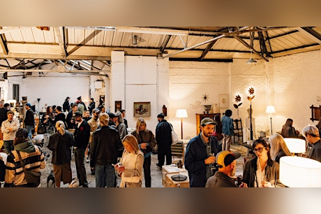 THE SPOTLIGHT MARKET in London