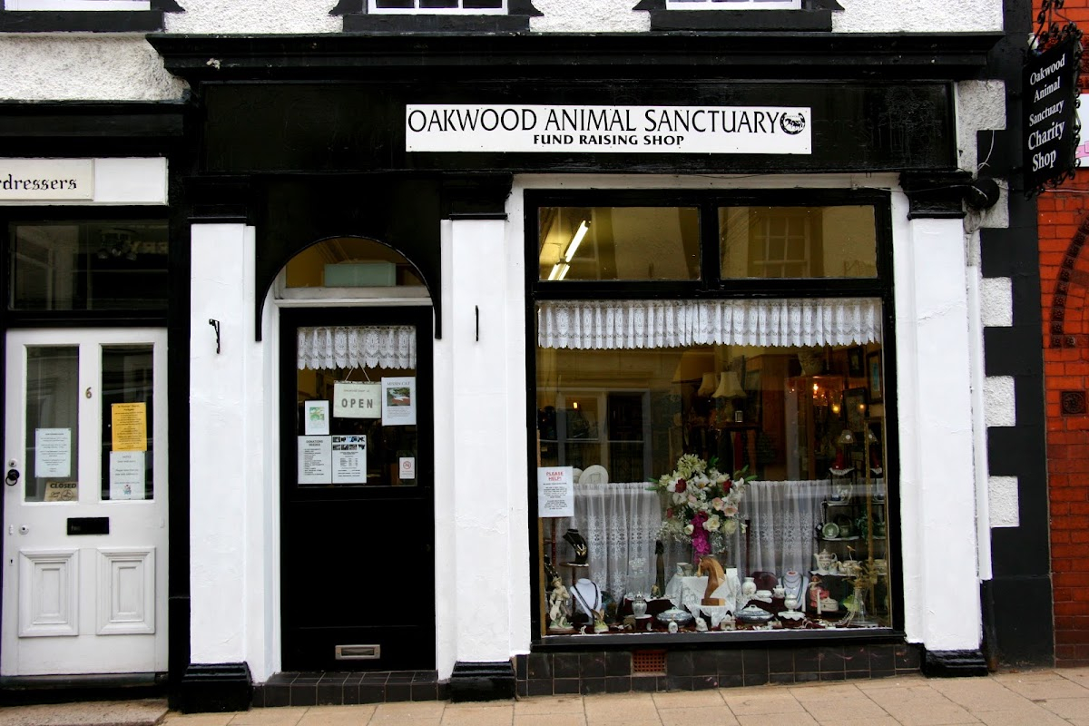 Oakwood Animal Sanctuary in Neston