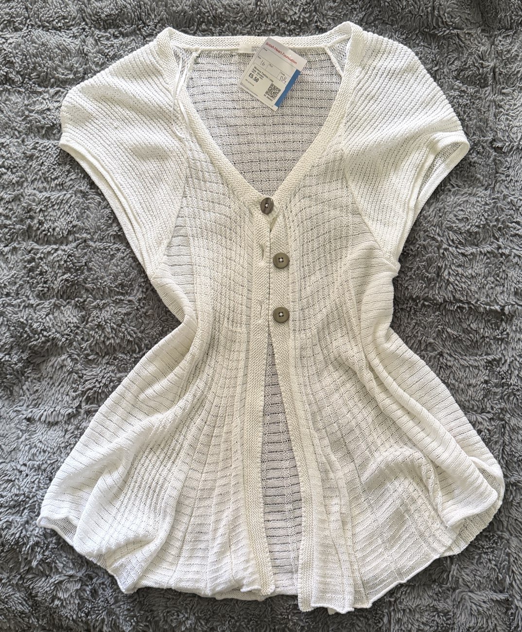 Gorgeous split flow top! product bought at British Heart Foundation for £5.50