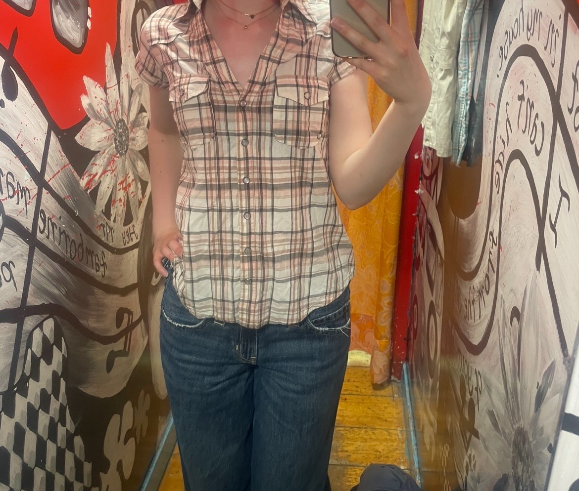 Fishbone vintage shirt bought at Armstrongs Vintage for £16.00