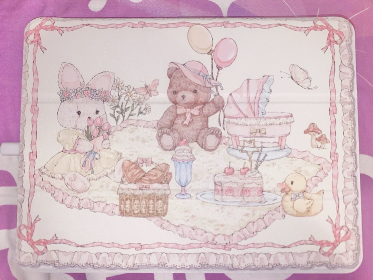 Adorable teddy bears picnic iPad case bought at British Heart Foundation for £7.00