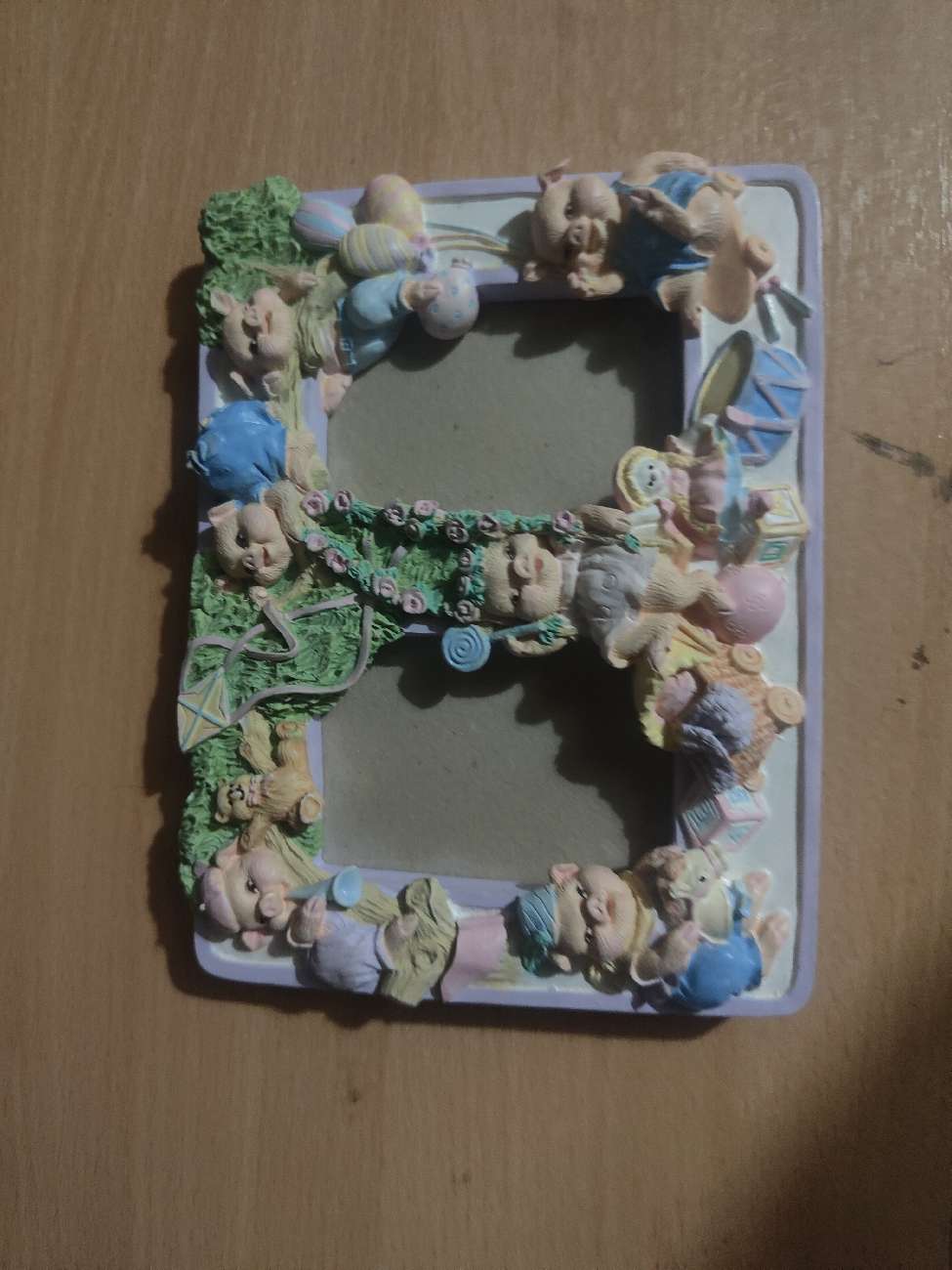 Piggy Photo Frame bought at The A World UK CIC for £1.00