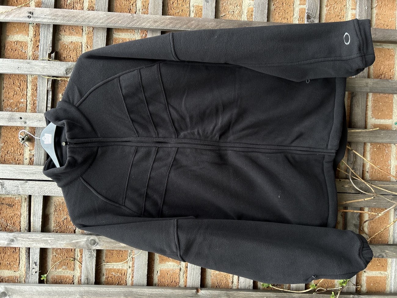 90s Oakley fleece bought at Sue Ryder for £7.95