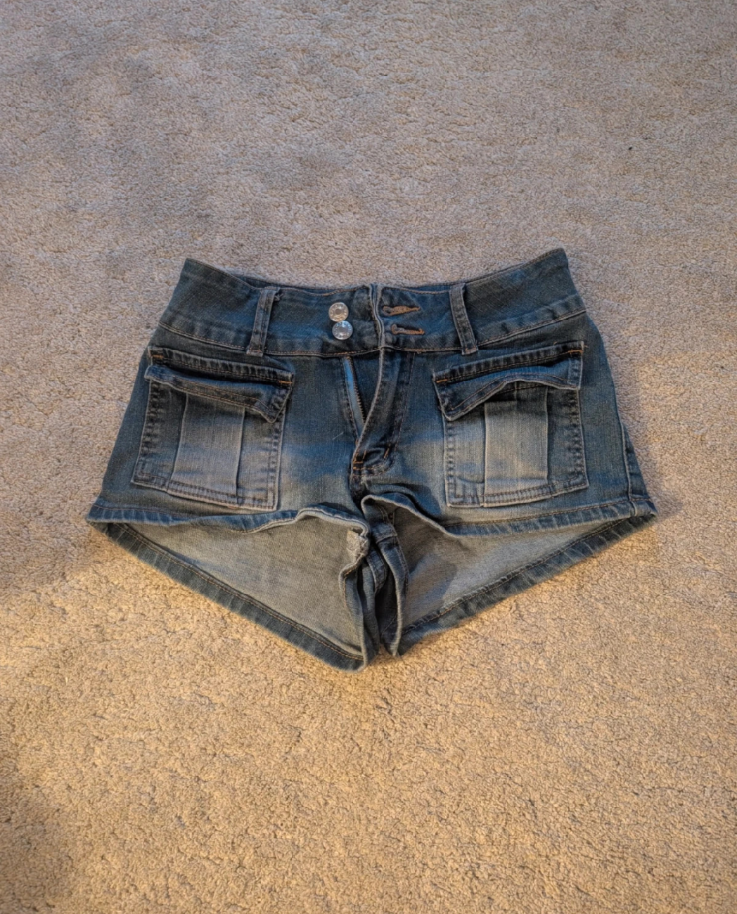 Lana del Rey Lolita sexy type shorts bought at Cancer Research UK for £7.00