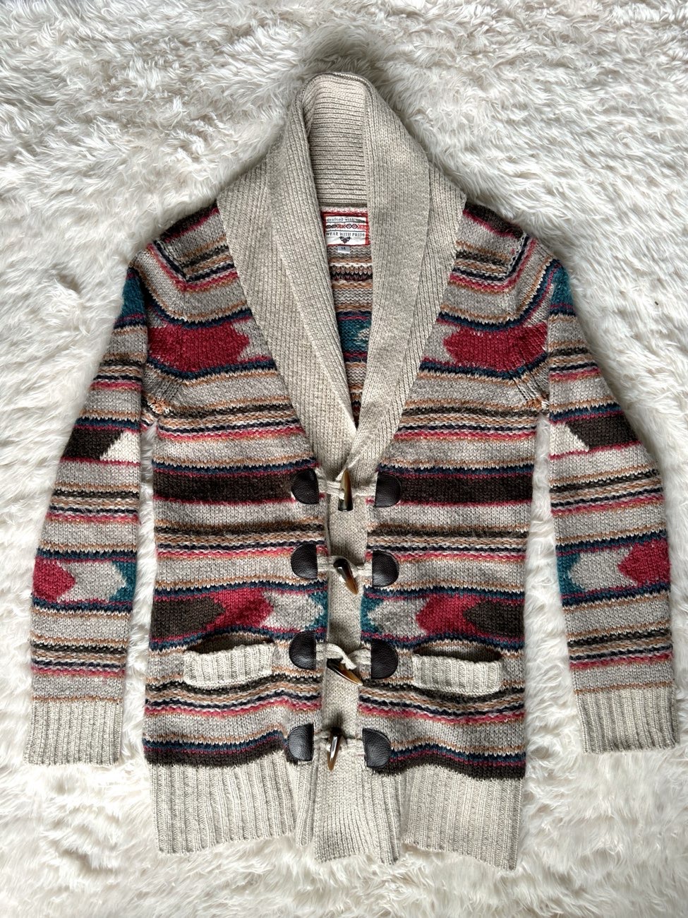 The fit of the first cardi is😙👌🏼 product bought at British Red Cross for £16.75