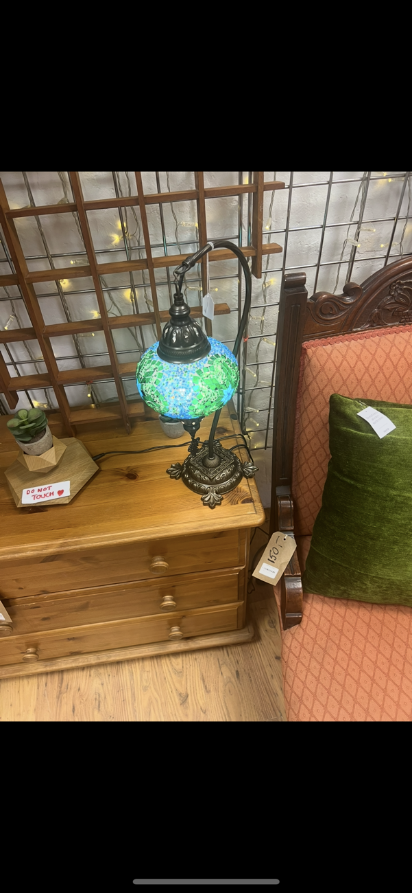 Tiffany Lamp bought at Fara Homeware for Β£30.00
