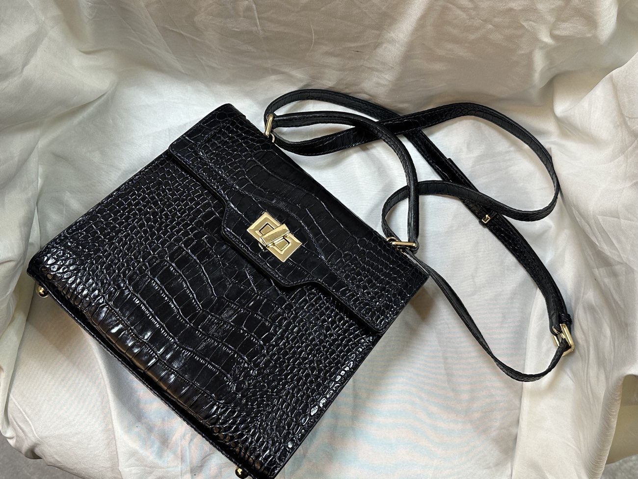 SageBrown London Purse bought at Hospices of Hope for £200.00