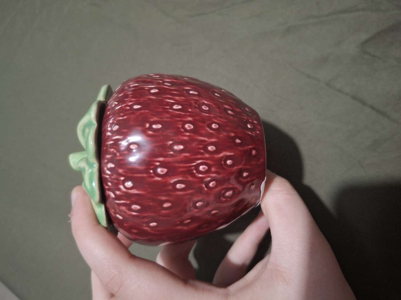 Strawberry container bought at British Heart Foundation for £1.00