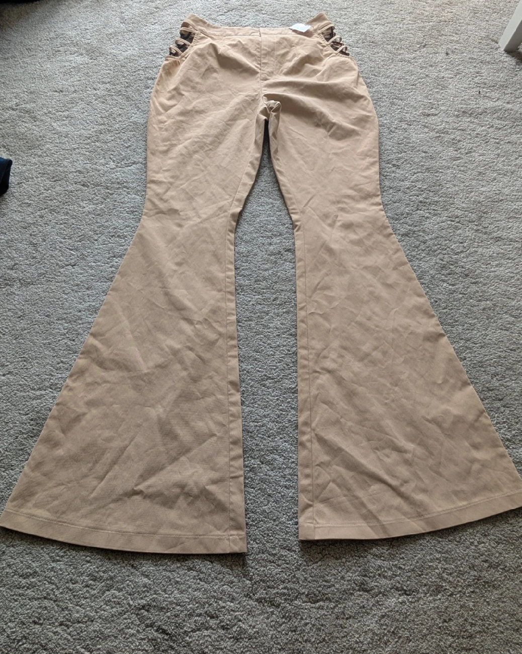 Iconic beige flared leggings for sale size M - 12 - 14 bought at Rokit for £4.00