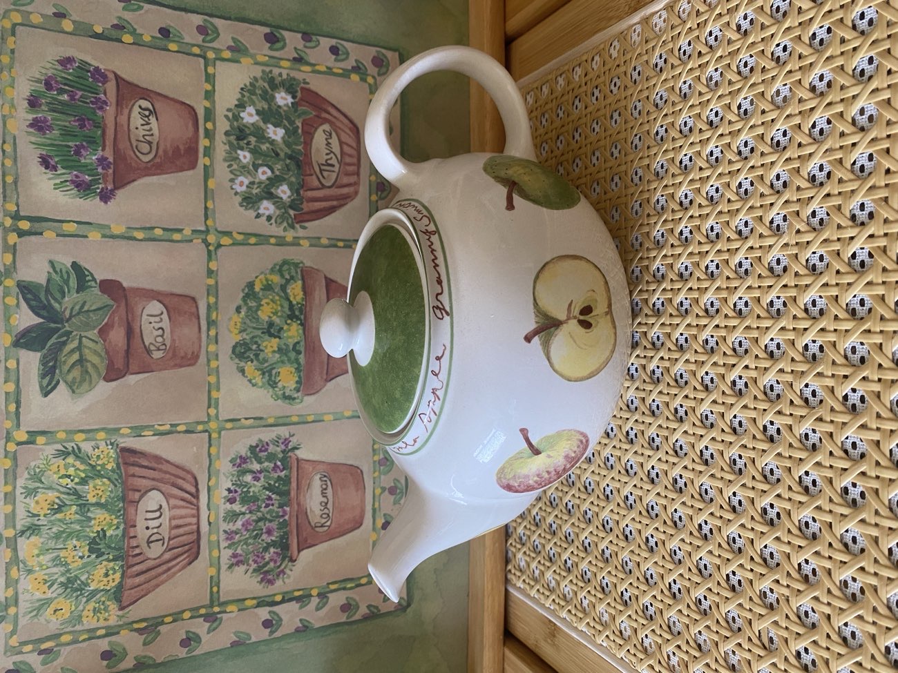 Ceramic Apple Fruit Teapot Set 🍎 product bought at Julia's House for £4.00