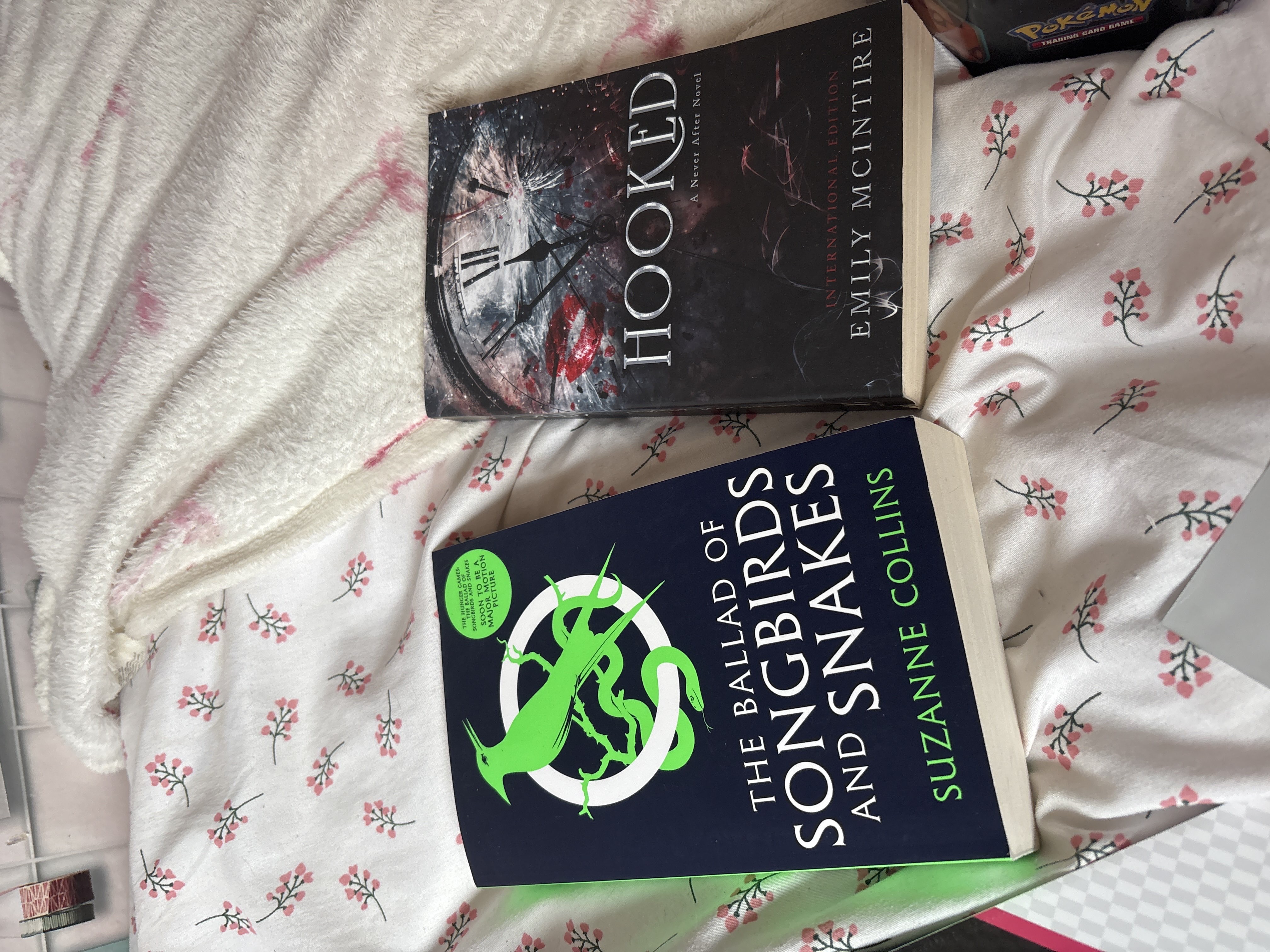 Great book finds and for cheap price !! 75p each π€ bought at St Giles Hospice for Β£0.75
