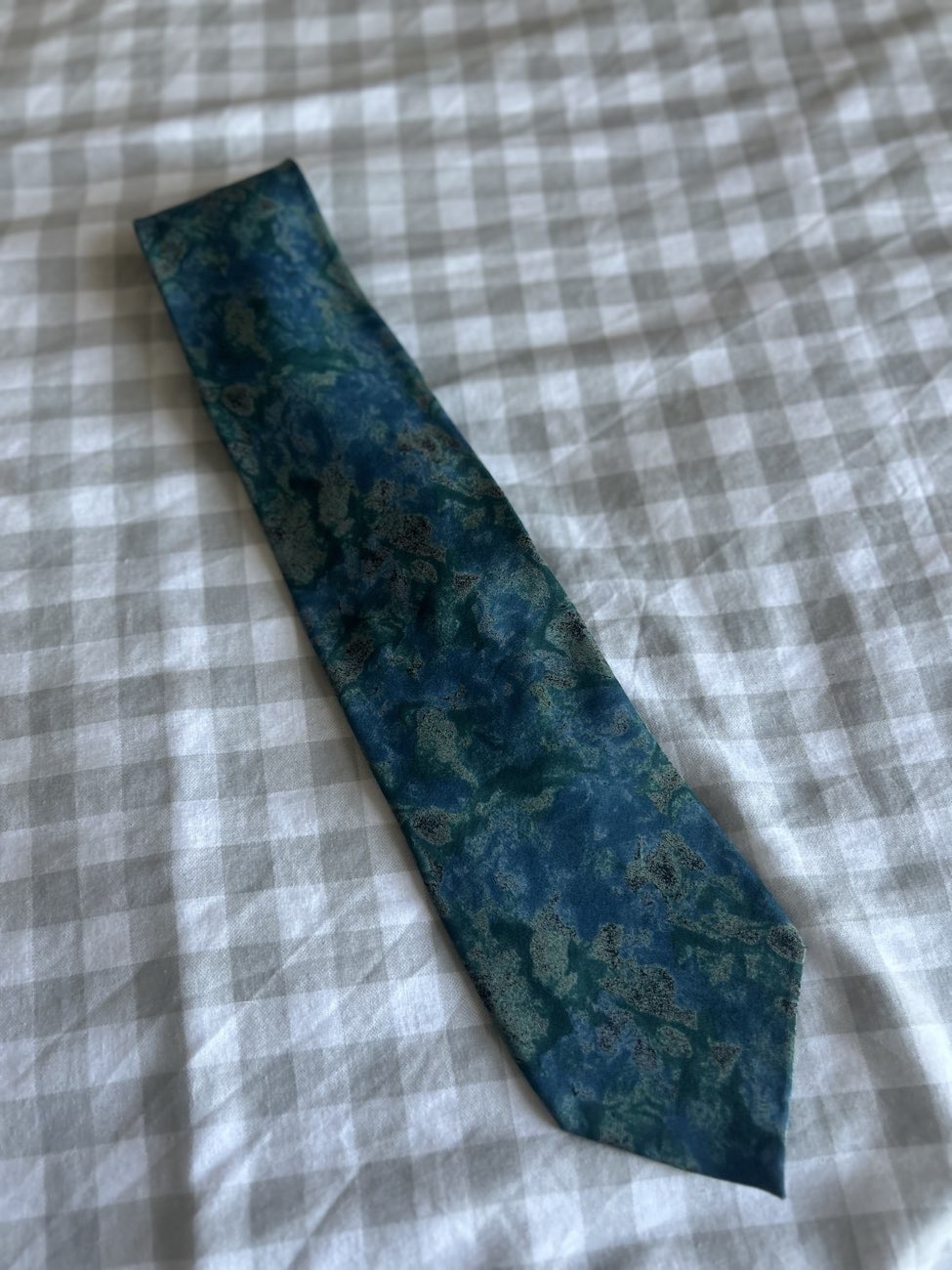 Vintage Tie Shack silk tie bought at Rowans Hospice Fareham for £3.00