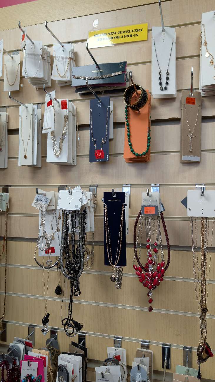 really good jewelery & hair accessories section here with regular offers bought at Oxfam Tralee for £1.00