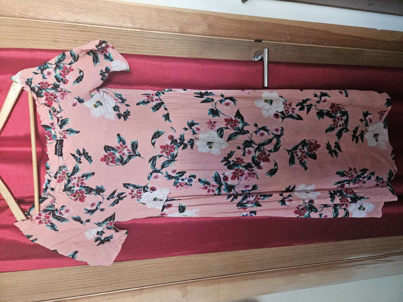 Dorothy perkins dress bought at Mind London for Β£9.00