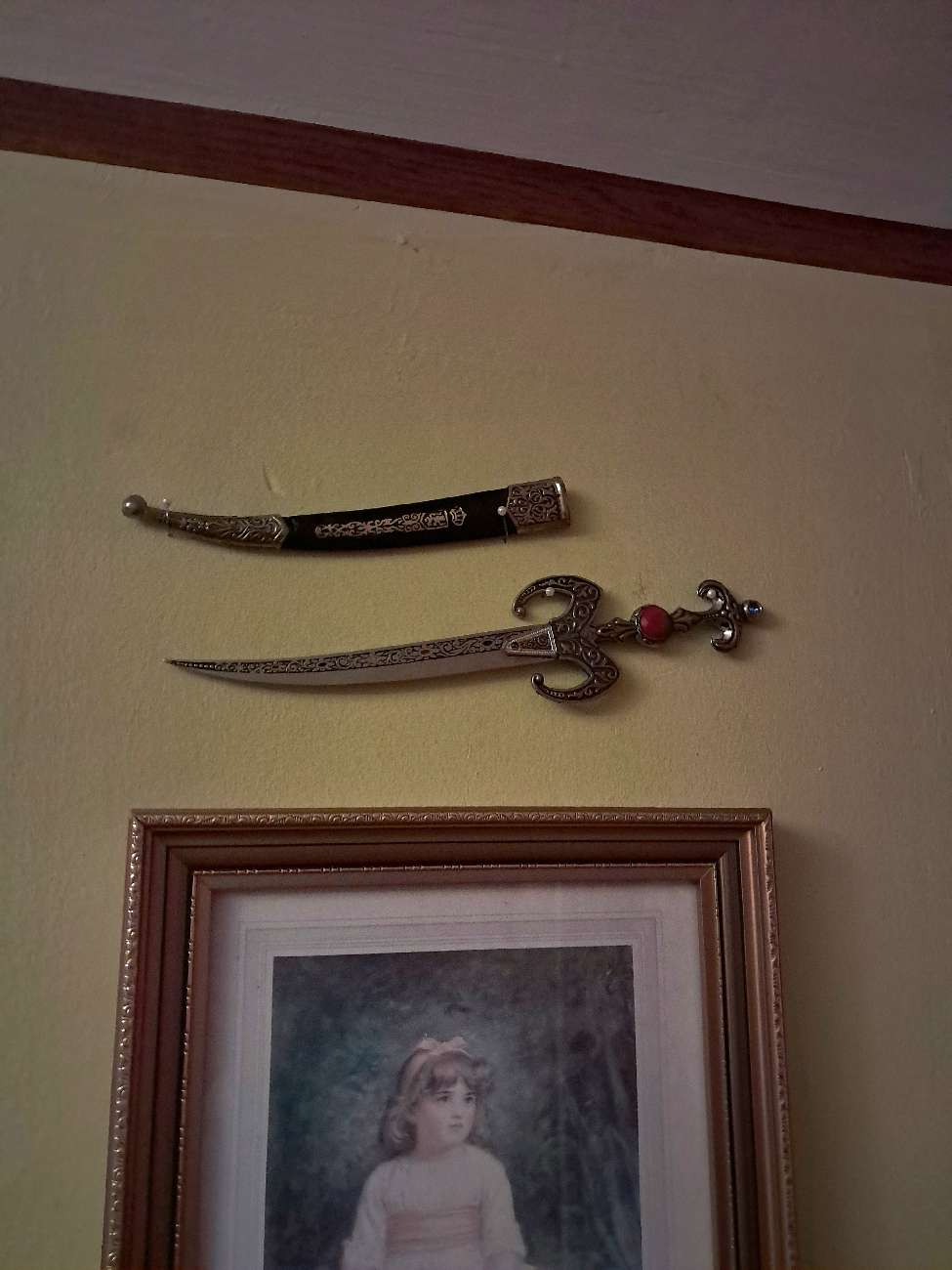 Unique dagger bought at Sue Ryder for £18.95