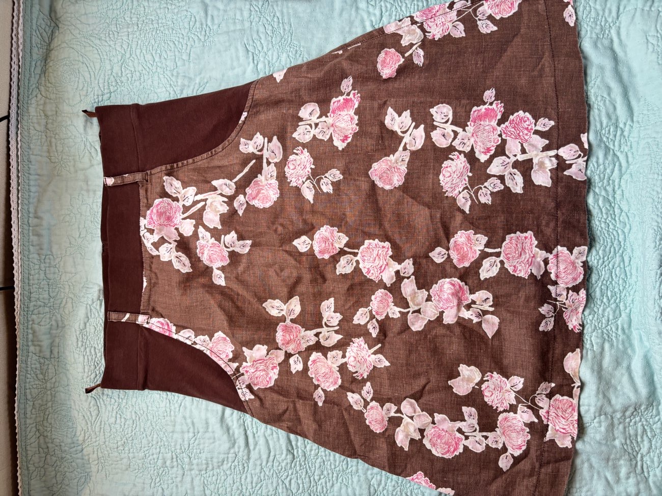 floral skirt product bought at Age UK Charity Shop for £4.00