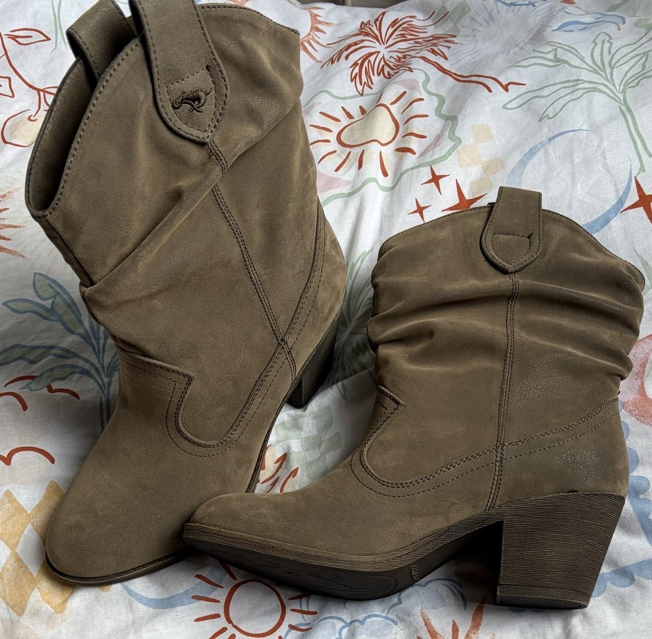 Rocket dog boots bought at Wisdom Hospice Shop Chatham for £4.00