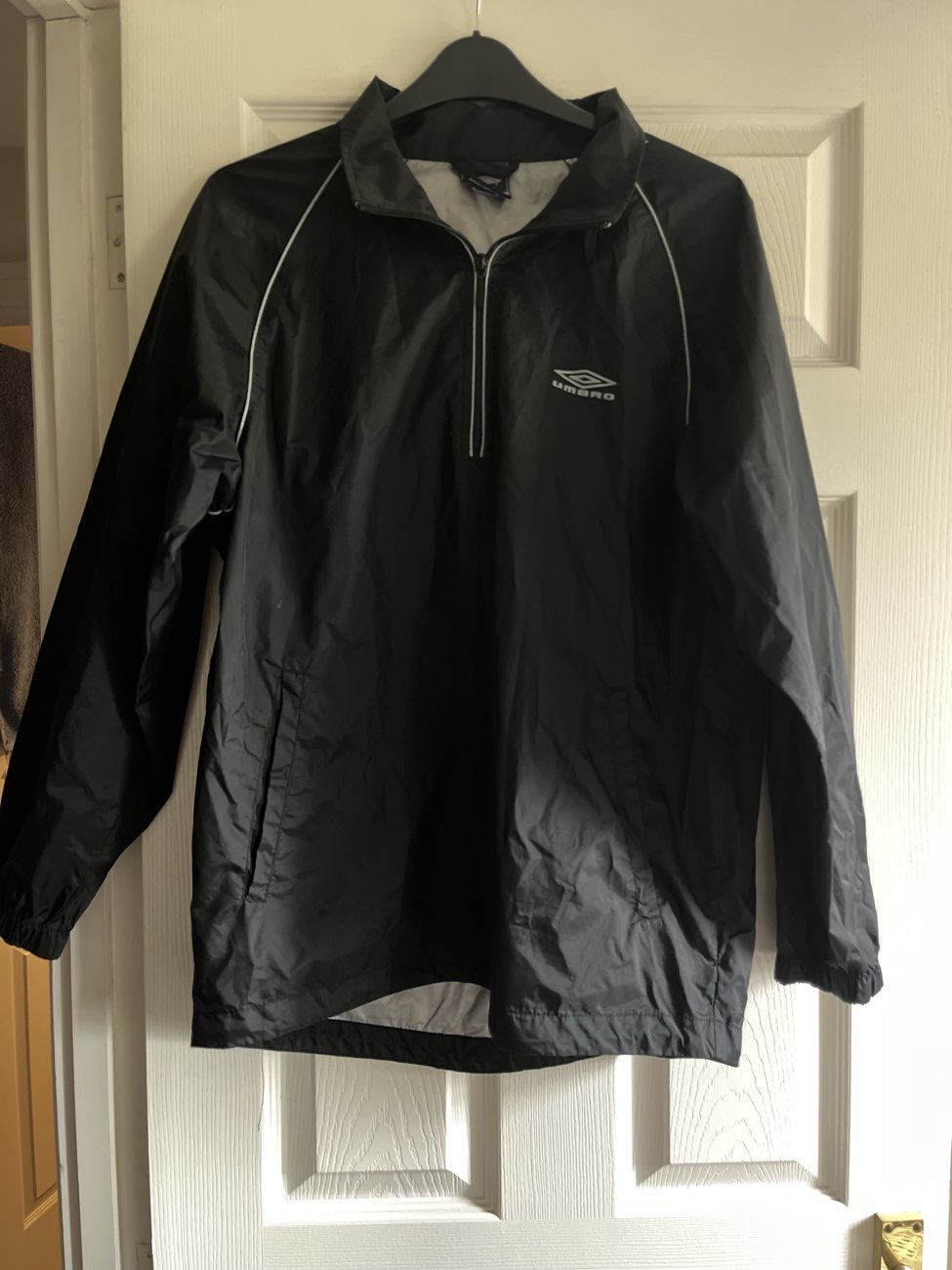 Black Men’s Raincoat Size S product bought at Barnardo's for £3.50