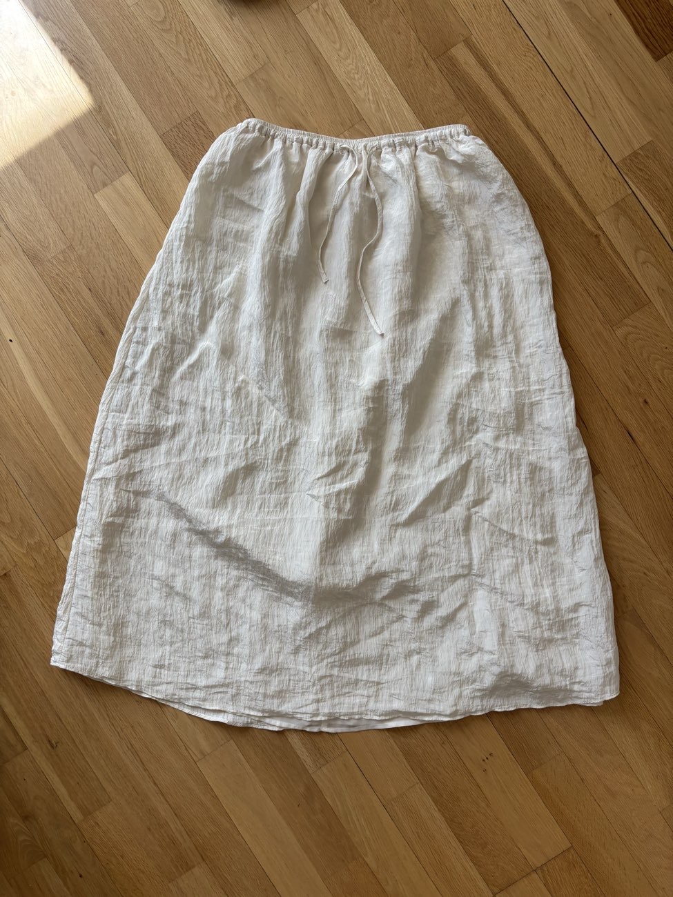Textured maxi white skirt bought at Boutique by Shelter for Β£8.00