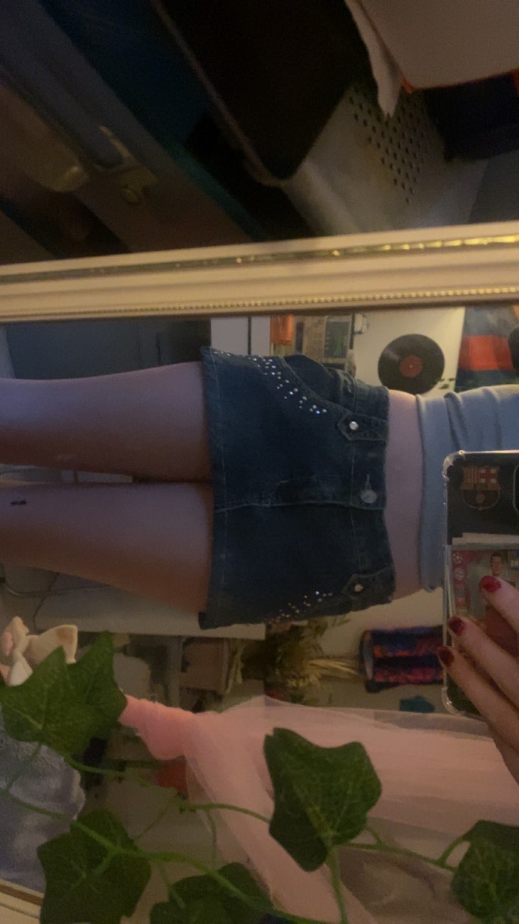 cute mini skirt bought at YANA Vintage Clothing LTD for £25.00