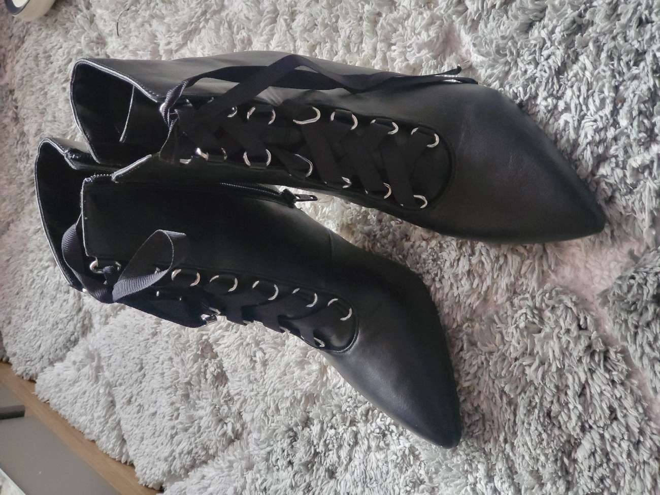 some cute heels!!! product bought at Sue Ryder for £8.50