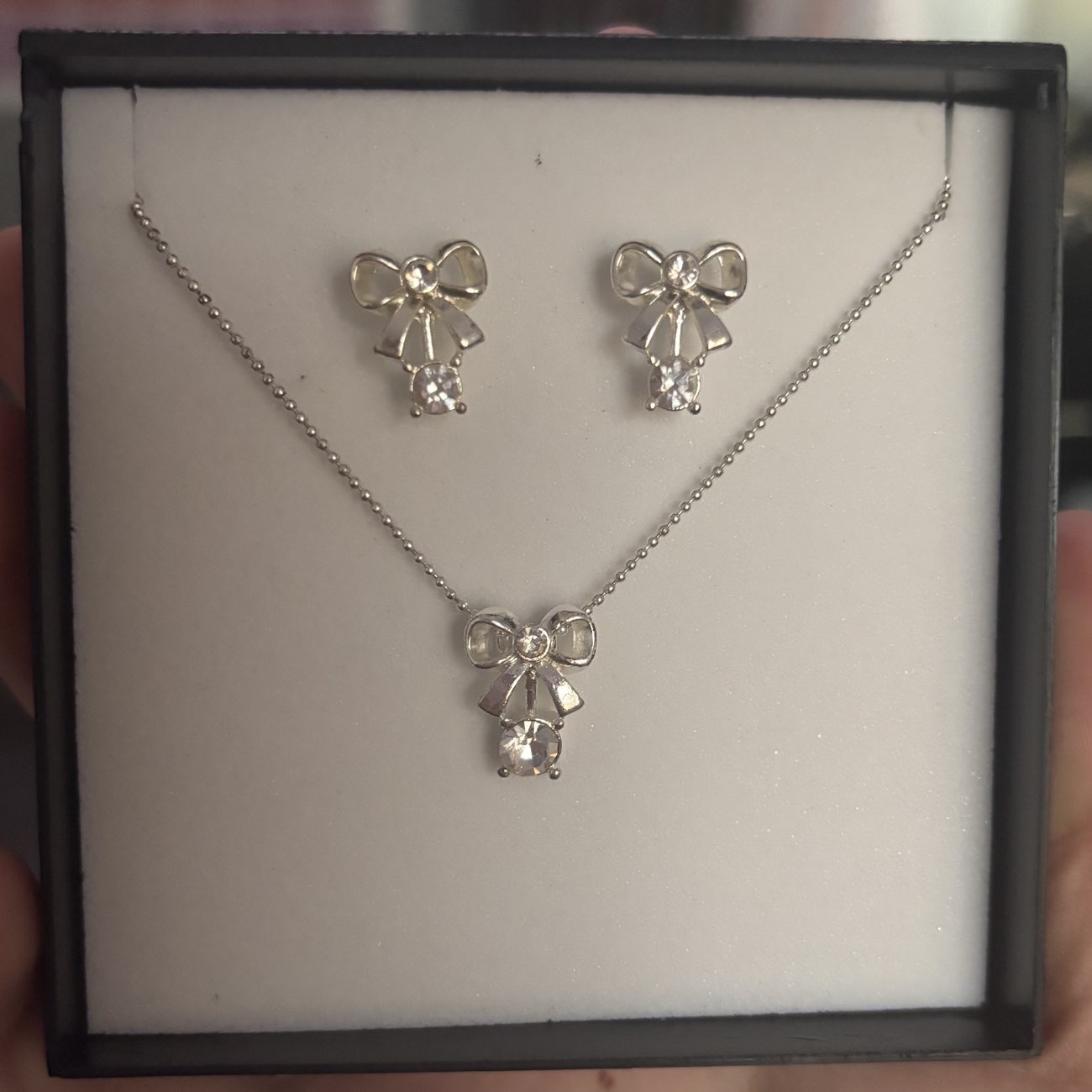 literally the cutest necklace and earrings bought at British Heart Foundation for £8.00