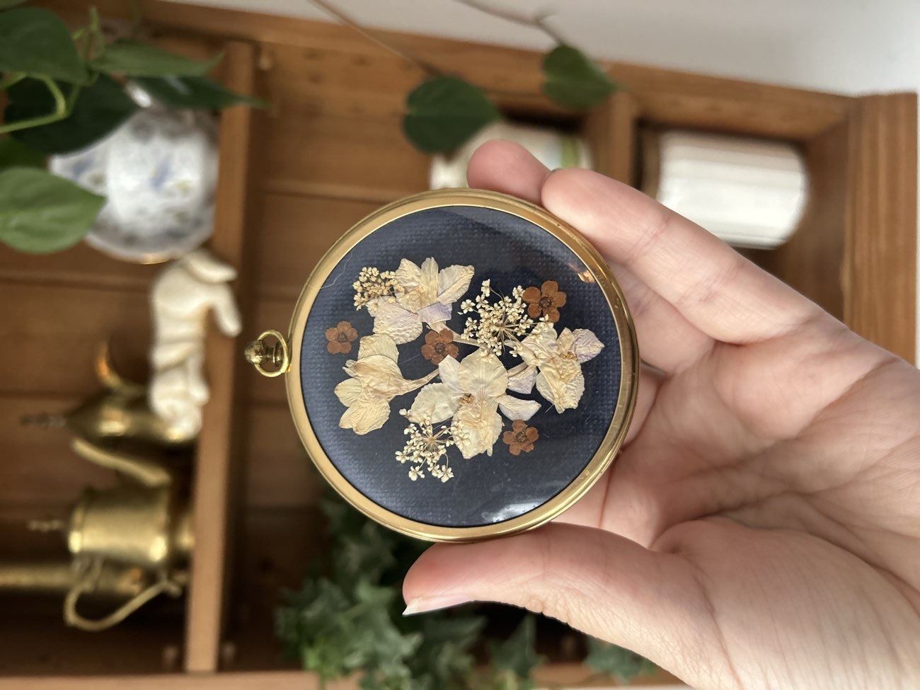 Vintage dried flowers bought at The Salvation Army for £2.00