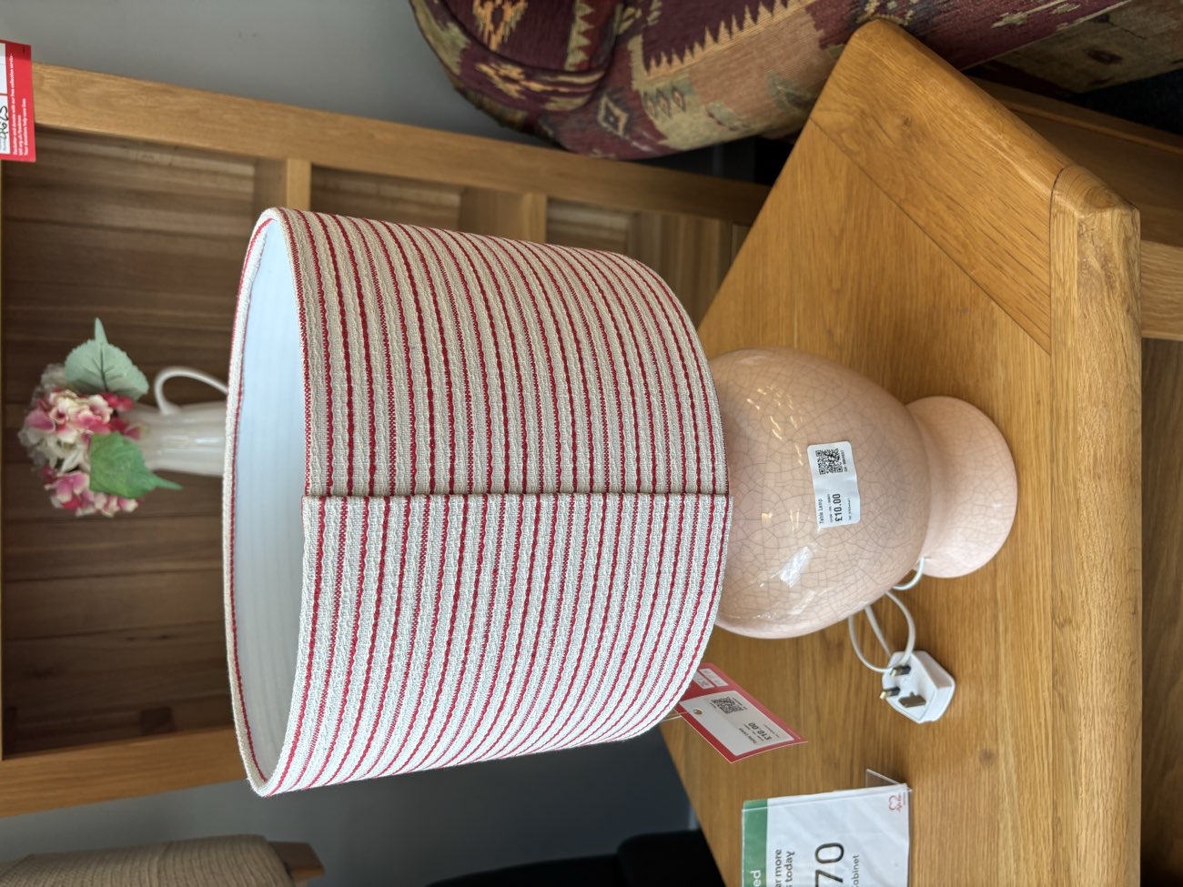 Very nice lamp bought at British Heart Foundation Home Store for £10.00