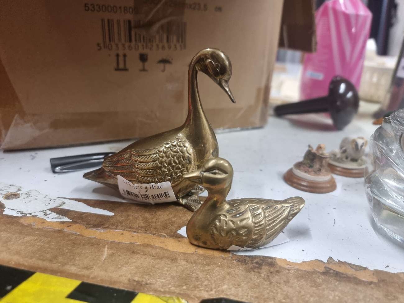 cutie trinket swans product bought at Sense for £2.00