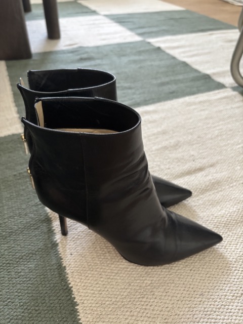 beautiful jimmy choo ankle boots bought at Exclusivo for £120.00