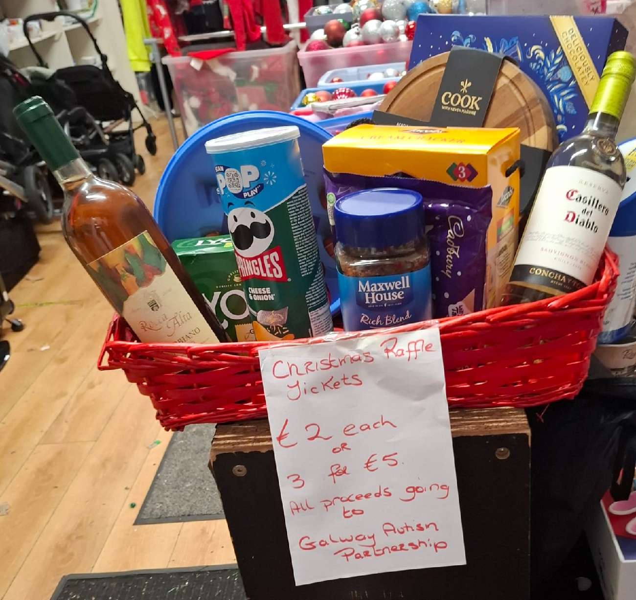 Christmas Hamper....tickets €2 each / €5 for 3 bought at As Good As New for €2.00