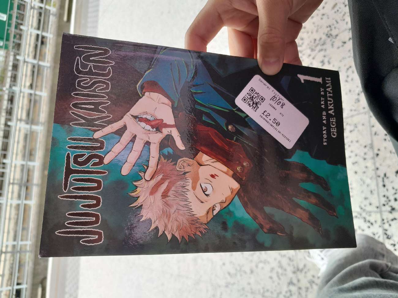 jujutsu kaisen manga vol.1 bought at British Heart Foundation for £2.50