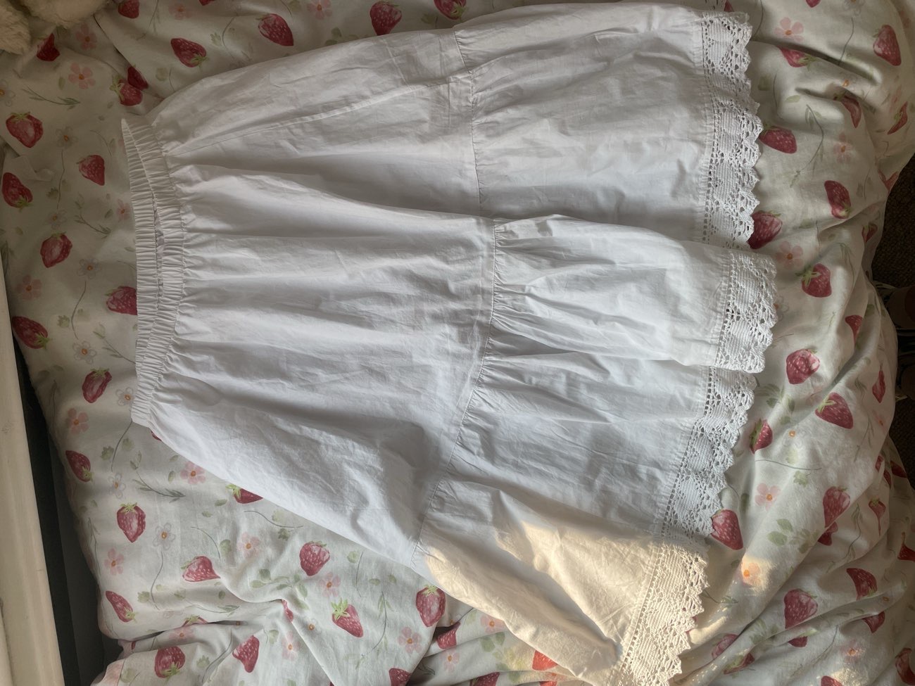 100% cotton white midi skirt from an old German brand! sooo cute bought at St Christopher's Hospice Shop for £4.50
