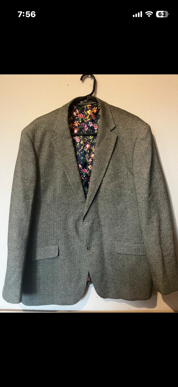 Skopes suit jacket & trousers product bought at Nottinghamshire Hospice for £10.00