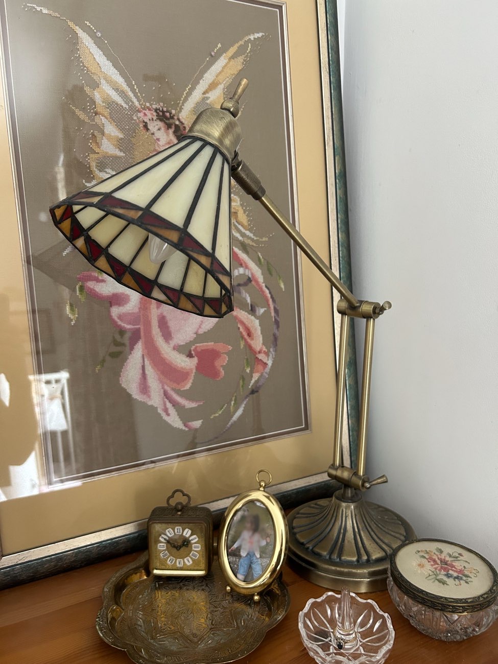 Lamp with “Tiffany” shade product bought at Rowans Hospice Cosham Emporium for £10.00
