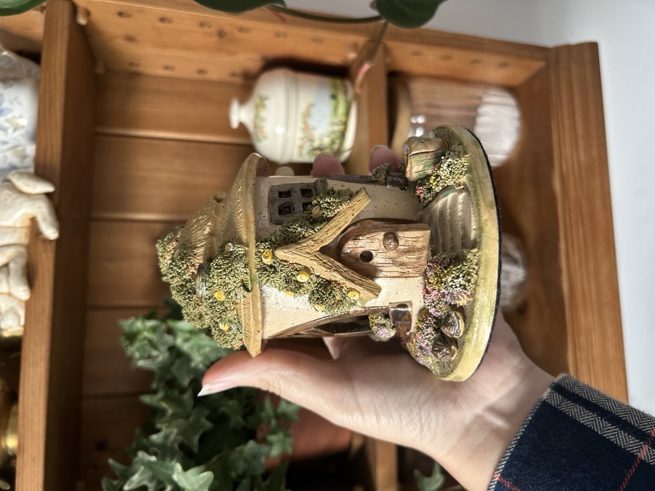 tea light/ incense house bought at Solent Diabetes Association for £3.00