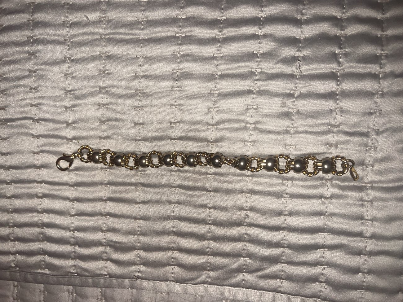 Gold bracelet on discount x bought at Break for £1.00