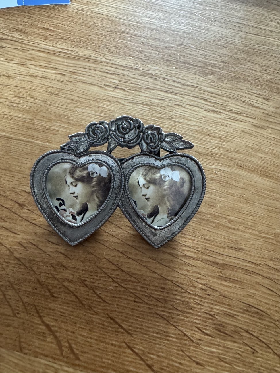 Brooch with floral detailing product bought at Saint Francis Hospice for £3.00